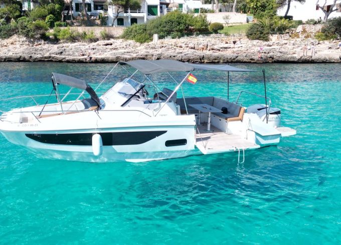 Motorboat Beneteau Flyer 9 500hp