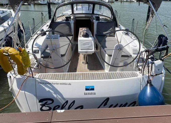Sailboat Bavaria Yachtbau Bavaria Cruiser 37 - 3 cab. 11m