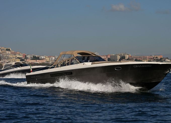 Motorboat Itama Itama 38 900hp