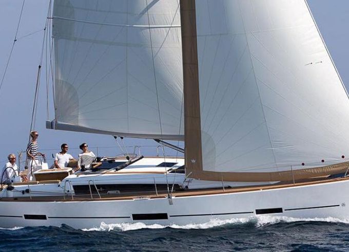 Sailboat Dufour Dufour 460 Grand Large 14.15m