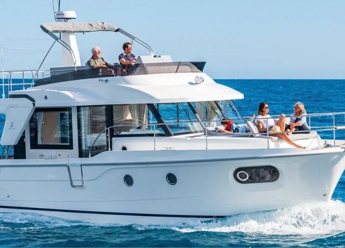 Motorboat Beneteau SWIFT TRAWLER 41 640hp