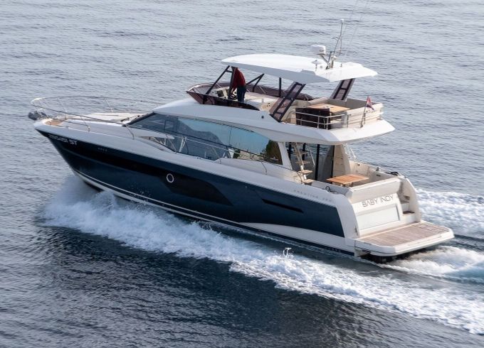 Motor yacht Prestige 520 Fly 960hp