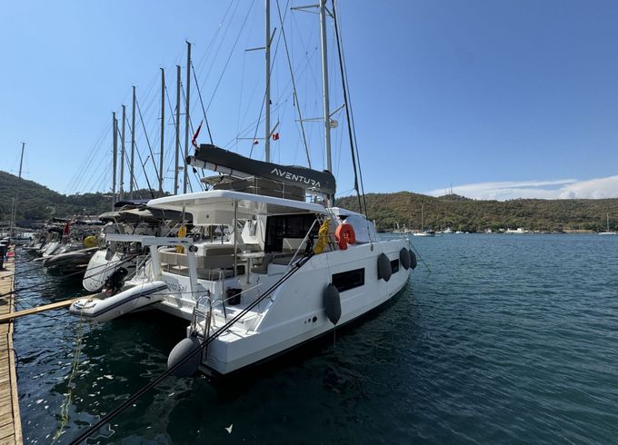 Catamaran Aventura 37 Aventura 37 11m