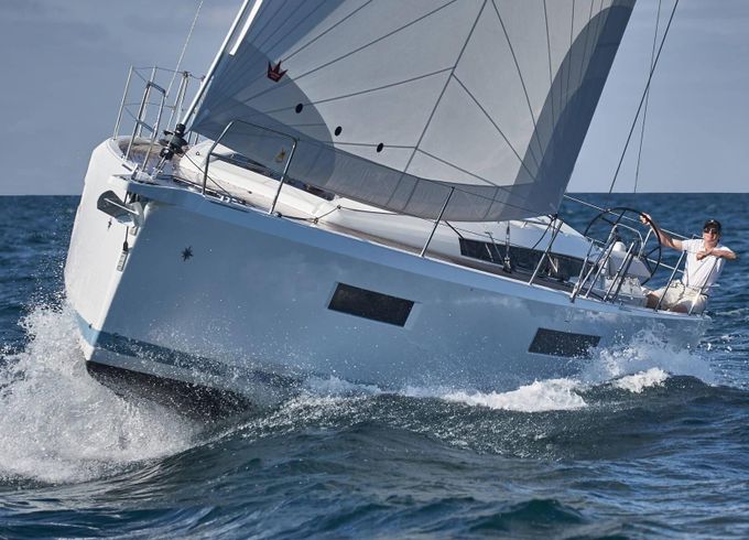 Sailboat Jeanneau Sun Odyssey 440 13.39m
