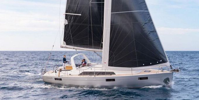 Sailboat OCEANIS 41.1 12m