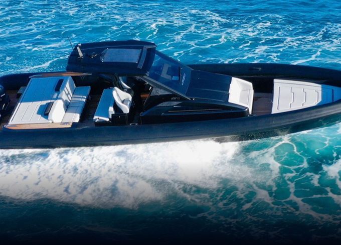 RIB Technohull Explorer 40 900hp