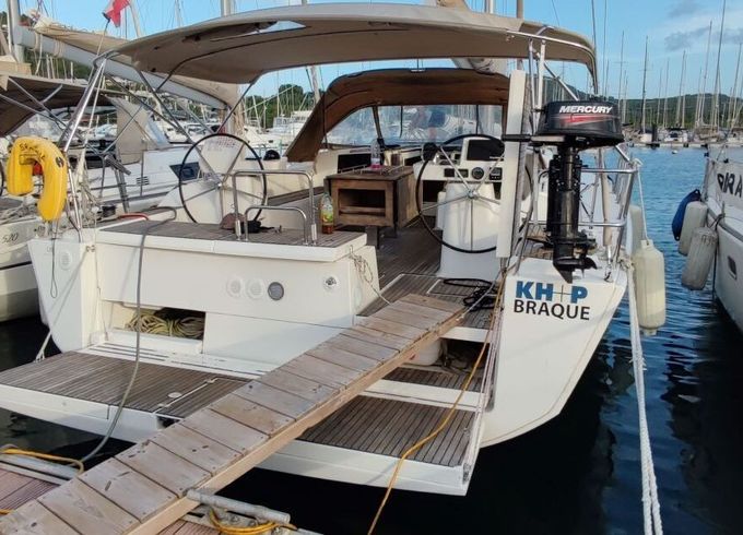 Sailboat DUFOUR 520 GL Luxe - BOTERO 15.2m