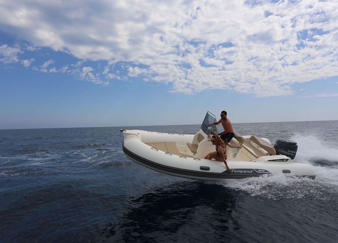 Boat without licence  Capelli Capelli Tempest 570 - CON TENDALINO 40hp