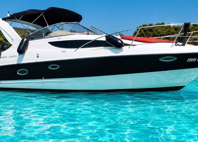 Motorboat Bayliner 285 350hp