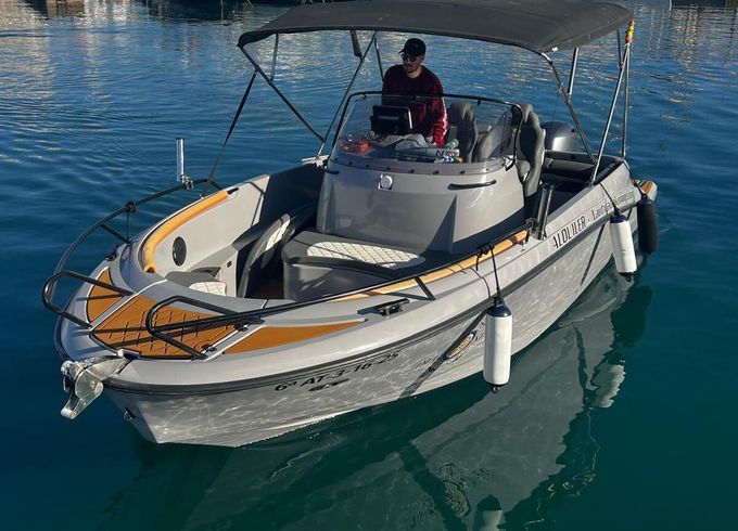 Motorboat Aqua24 S7 130hp
