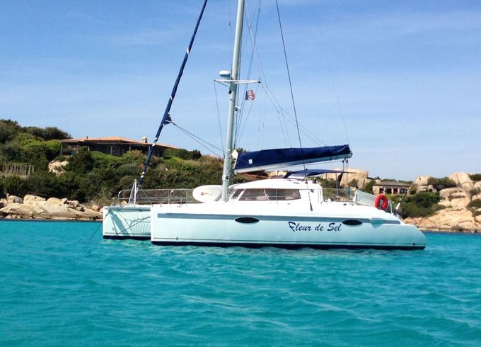 Catamaran FOUNTAINE PAJOT LAVEZZI 40 12m