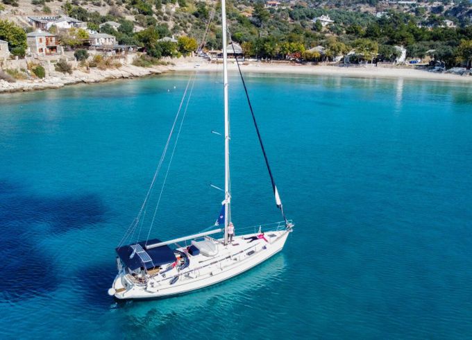 Sailboat Bavaria 44 14m