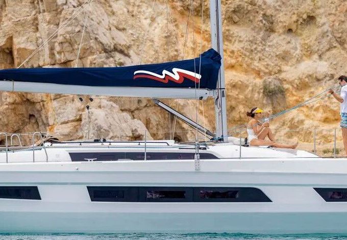 Sailboat Moorings 41.3 12m