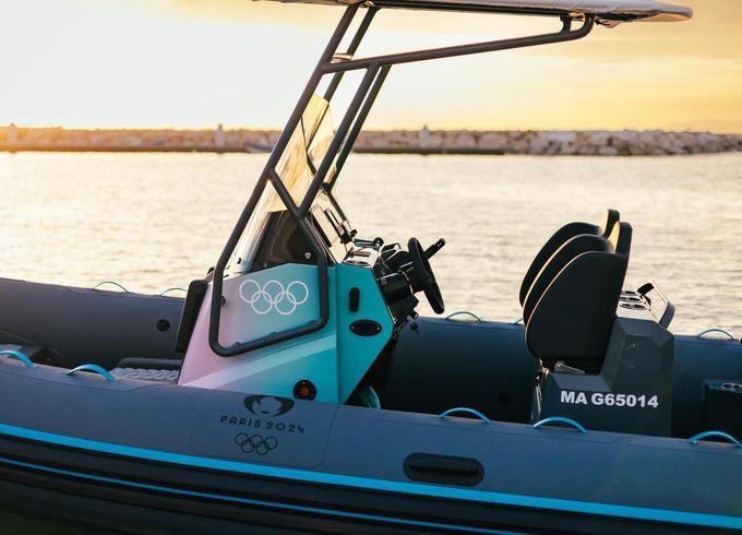 Motorboat Highfield SPORT 760 250hp