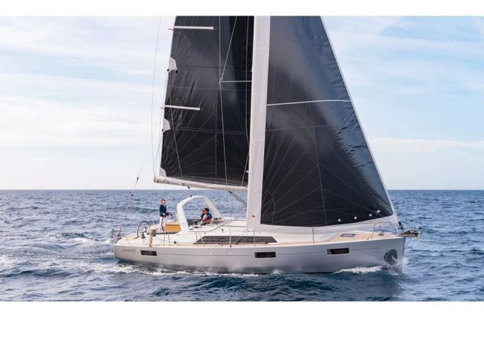 Sailboat Oceanis 41.1 11m