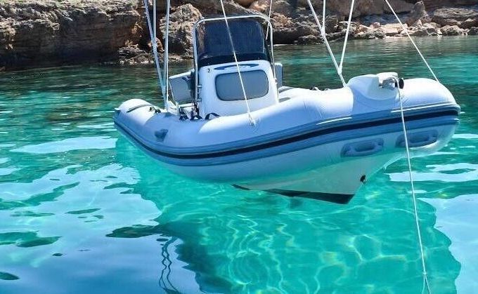 Boat without licence  Zodiac Medline 550 40hp