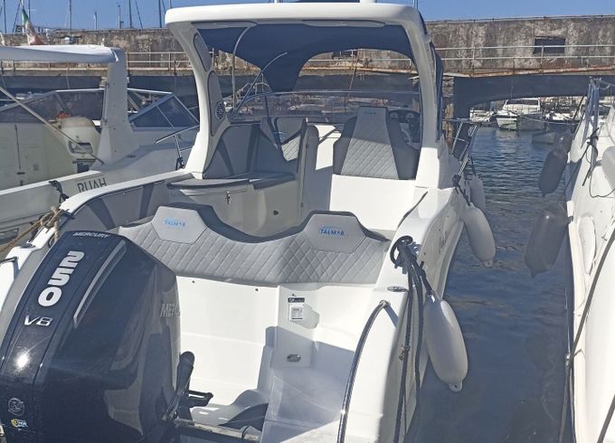 Motorboat Df Nautica Italmar Cabin 24 250hp