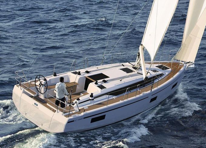 Sailboat Bavaria Yachtbau Bavaria C38 11.31m