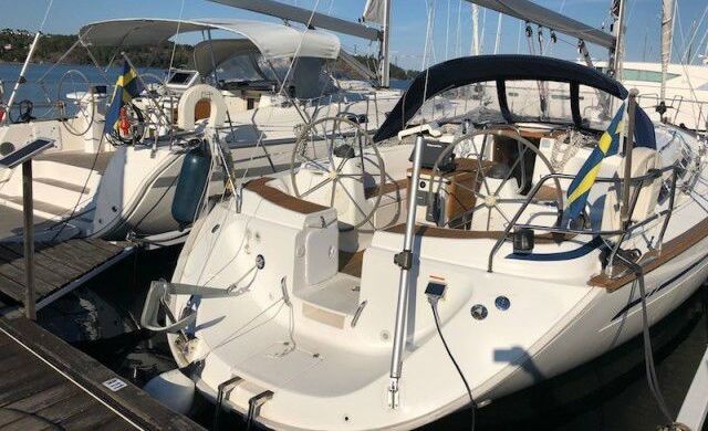 Sailboat BAVARIA 44 13.95m