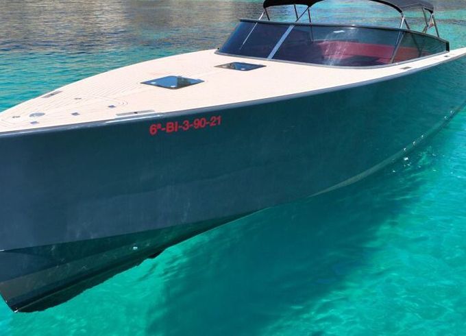 Motorboat Vandutch Marine 40 900hp