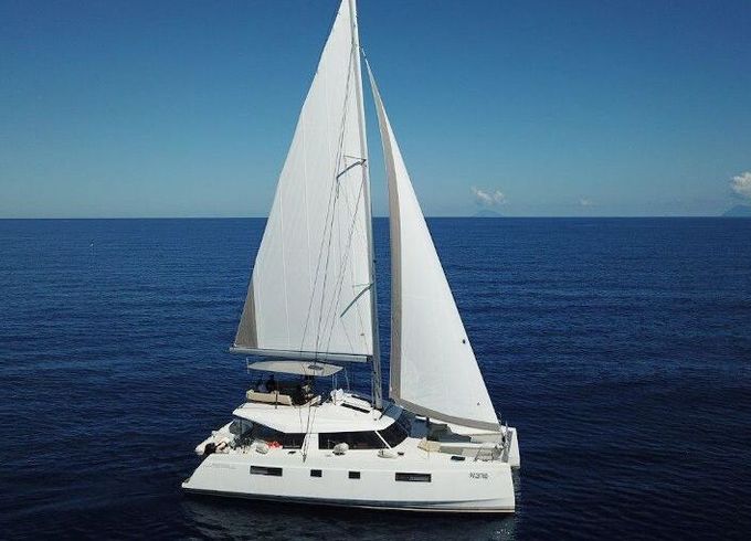 Catamaran Nautitech 46 Fly 13.9m