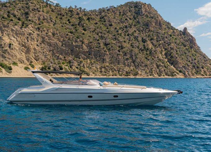 Motorboat Sunseeker 45 Apache 700hp