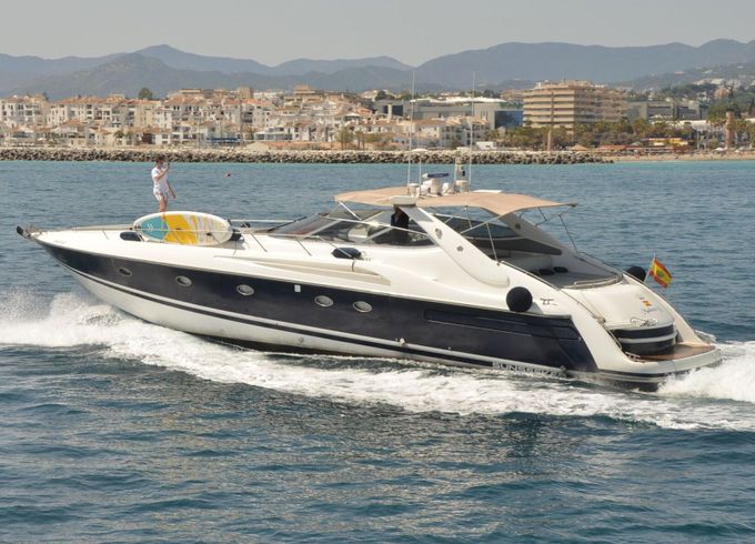 Motor yacht Sunseeker Predator 63 1500hp