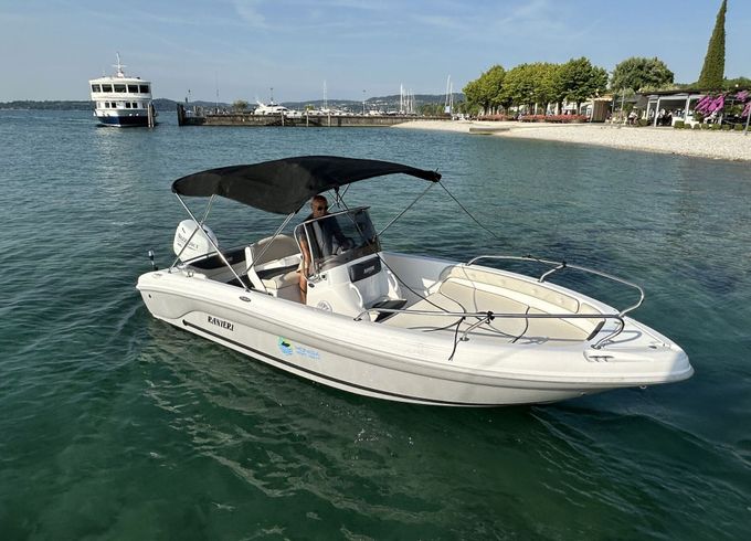 Boat without licence  Ranieri Soverato 40hp