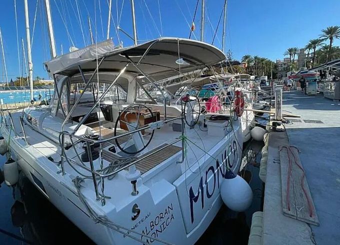 Sailboat Oceanis 51.1 15m