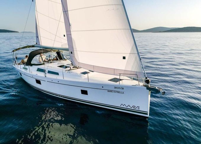 Sailboat Hanse Yachts Hanse 508 - 4 + 1 cab. 15m