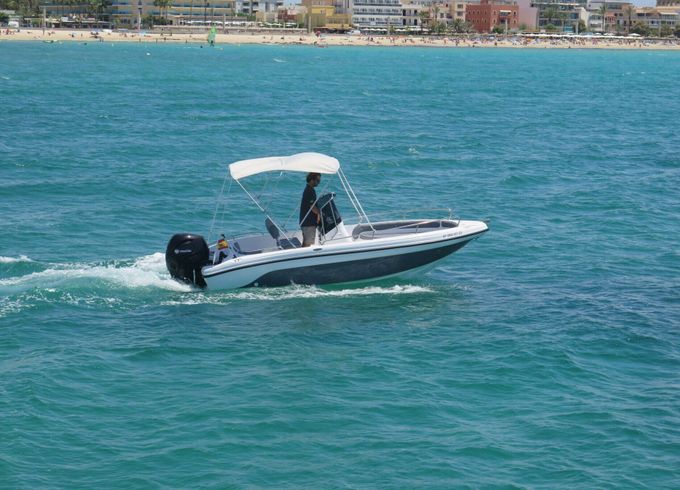 Motorboat Poseidon R 540 75hp