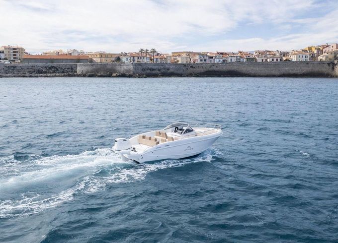 Motorboat AYROS XA 22 150hp