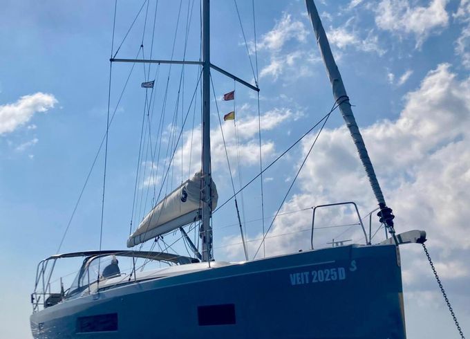 Sailboat Beneteau Oceanis 46.1 14m
