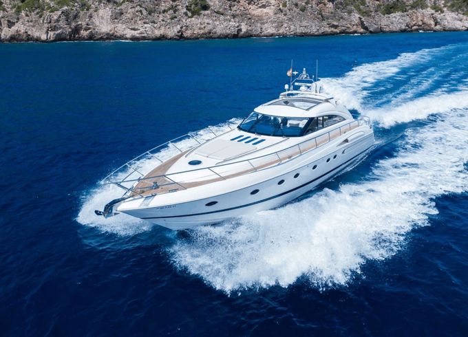 Motor yacht Princess V65 2800hp