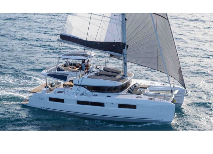Catamaran Lagoon 51 15m