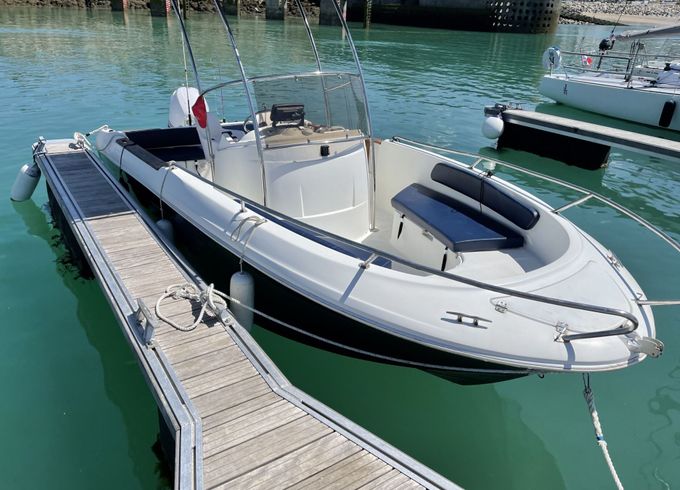 Motorboat Jeanneau WA OPEN 150hp