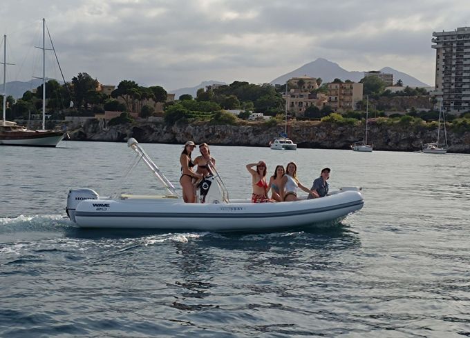 Boat without licence  Altamarea Wave 20 40hp