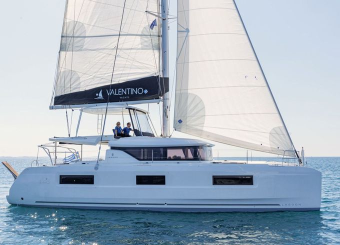 Catamaran Lagoon 46  13m