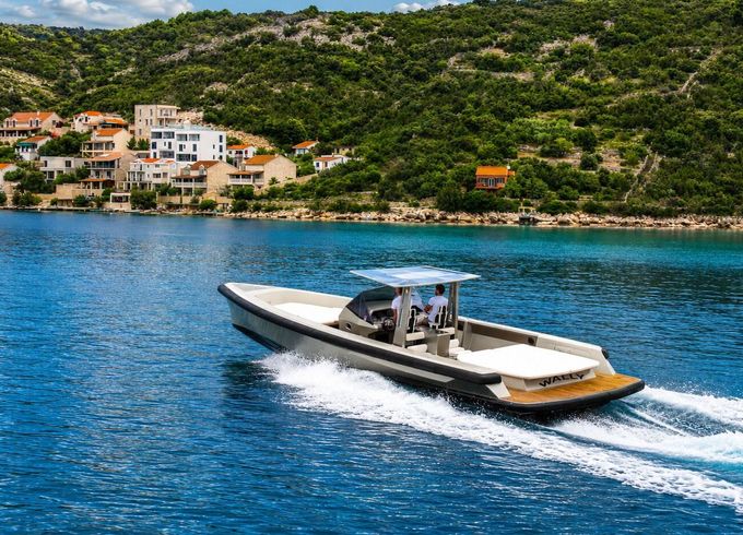Motorboat Wally 45 900hp