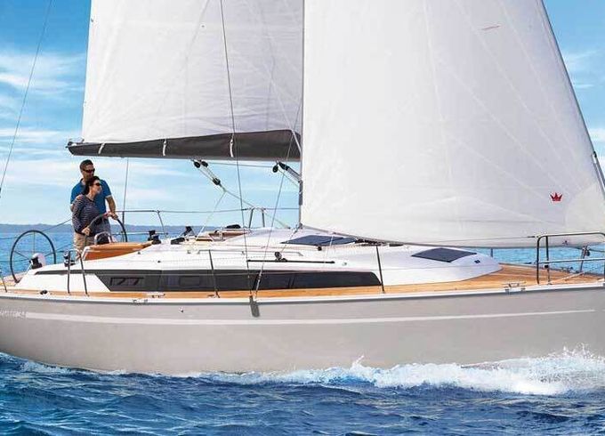 Sailboat Bavaria 34 Cruiser 9m
