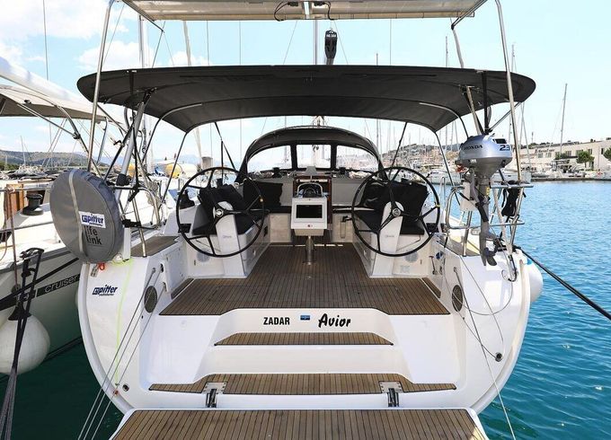 Sailboat Bavaria Yachtbau Bavaria Cruiser 46 - 4 cab. 14m