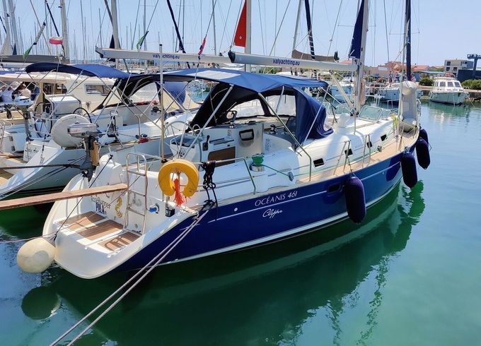 Sailboat Bénéteau Oceanis Clipper 461 14m