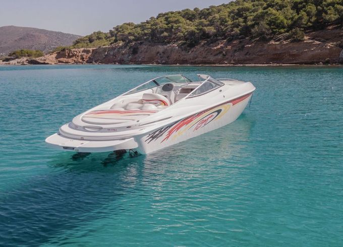 Motorboat Baja 302 Boss 640hp