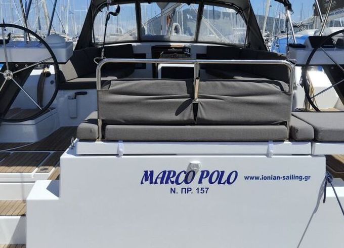 Sailboat Dufour Yachts Dufour 470 - 4 + 1 cab. 14.85m