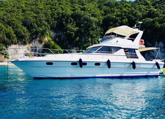 Motor yacht Princess 45 Flybridge 890hp