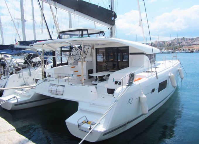 Catamaran Lagoon Lagoon 42 12.8m