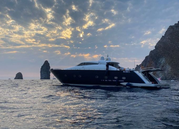 Motor yacht Tecnomar Velvet 24L 4200hp