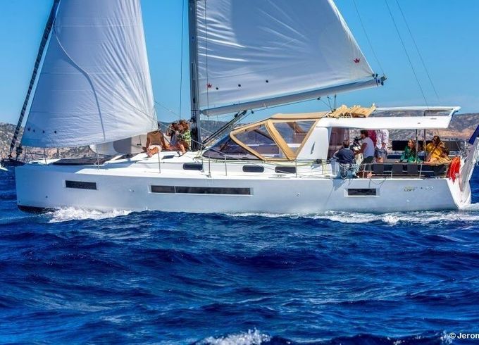 Sailboat Jeanneau Sun Loft 47 - 6 + 1 cab. 14m