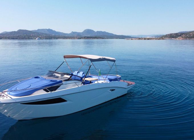 Motorboat Cranchi E30 Endurance 320hp