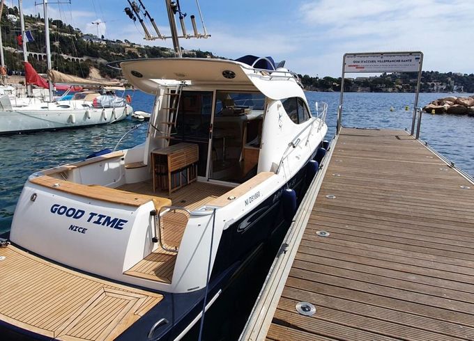 Motorboat Sessa Marine Dorado 260hp